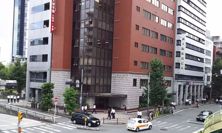 大原学園大阪校1号館